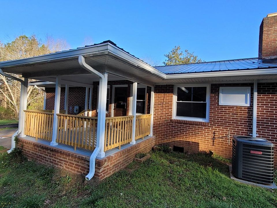 661 Country Rd, Saxe, VA 23967 Zillow