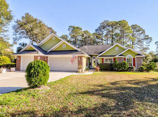 1896 Oak Harbour Dr SW, Ocean Isle Beach, NC 28469