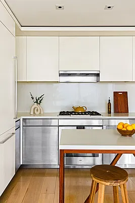 Kitchen, photo 2