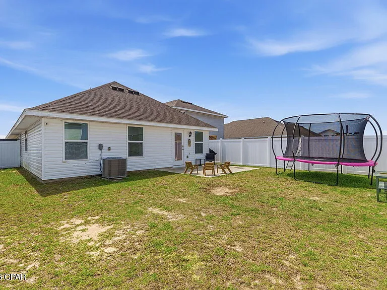 6587 Kettles St — Photo 22