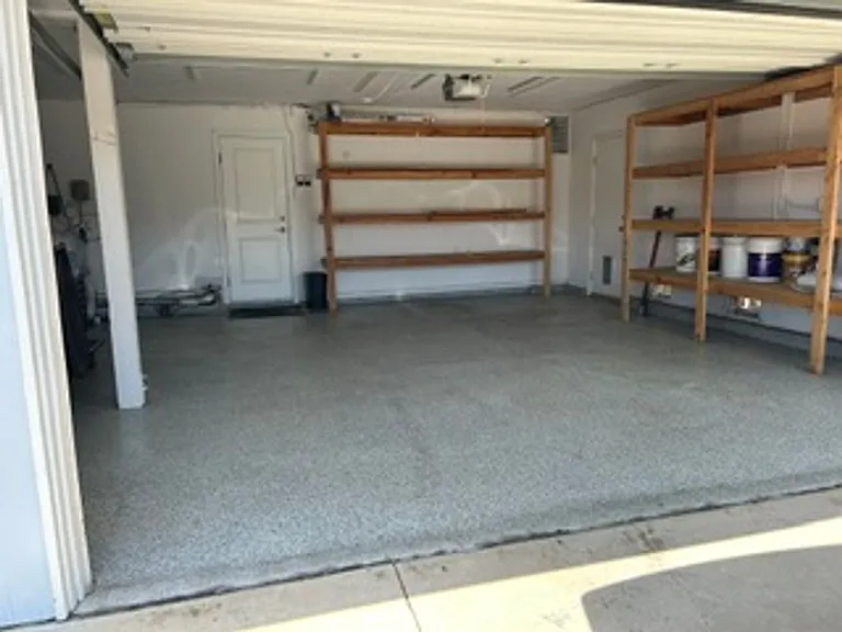 8591 Naples Dr — Photo 35