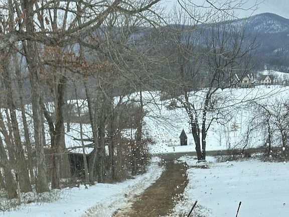 2nd image of Leeds Manor Rd