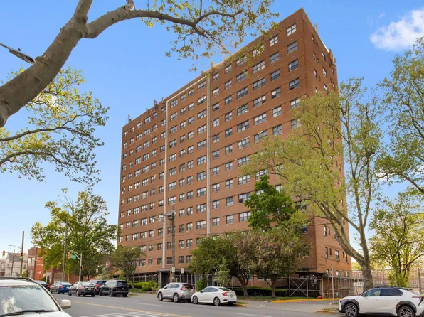 1225 Kennedy Boulevard image 1 of 19