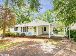 4703 S Bellewood Dr, Mobile, AL 36618
