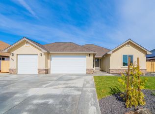 3664 Federer Pkwy, Redding, CA 96002