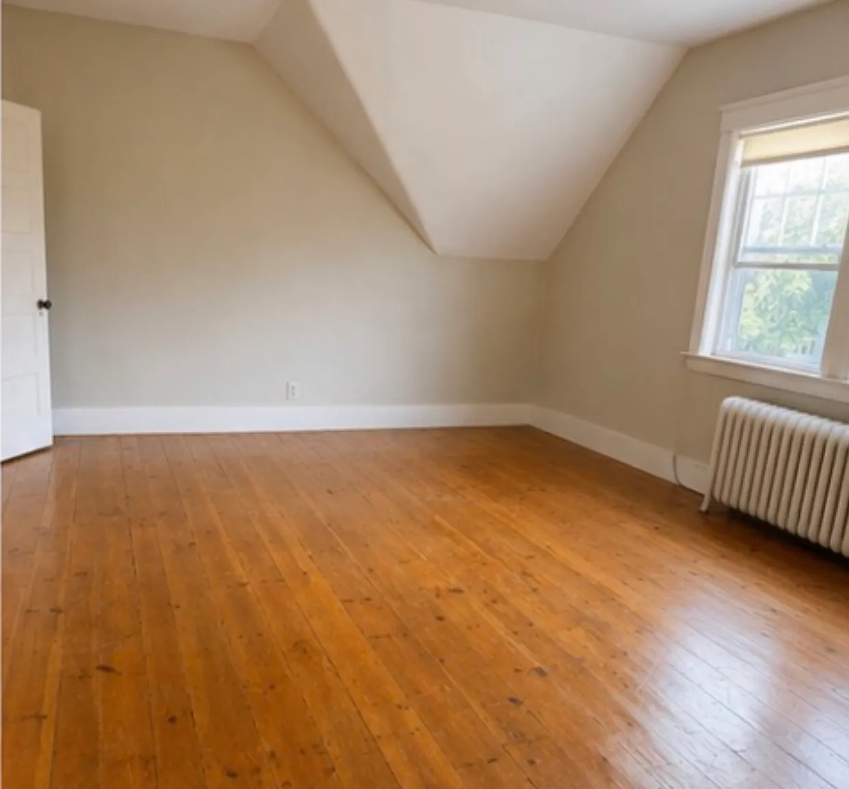 2 bed, 1250 sqft, $2,200 — Photo 3