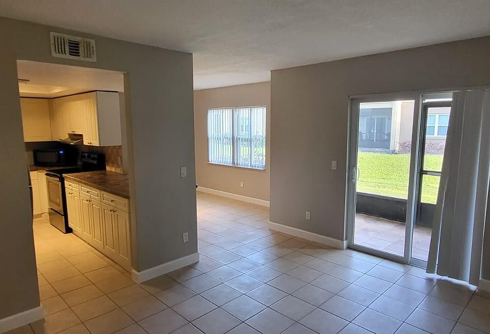 Living room and dinning room.