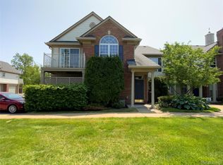 3577 Oakmonte Blvd, Oakland Twp, MI 48306
