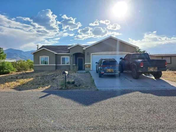 934 W Mohawk Dr, Safford, AZ 85546