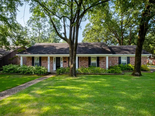 10013 Charterhouse Rd, Little Rock, AR 72227
