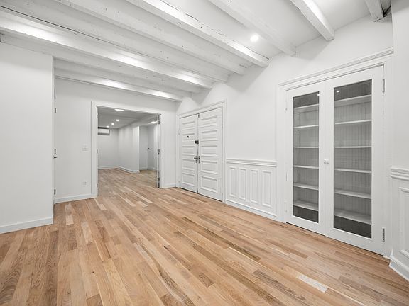 3rd image of 75 Bainbridge St #1A