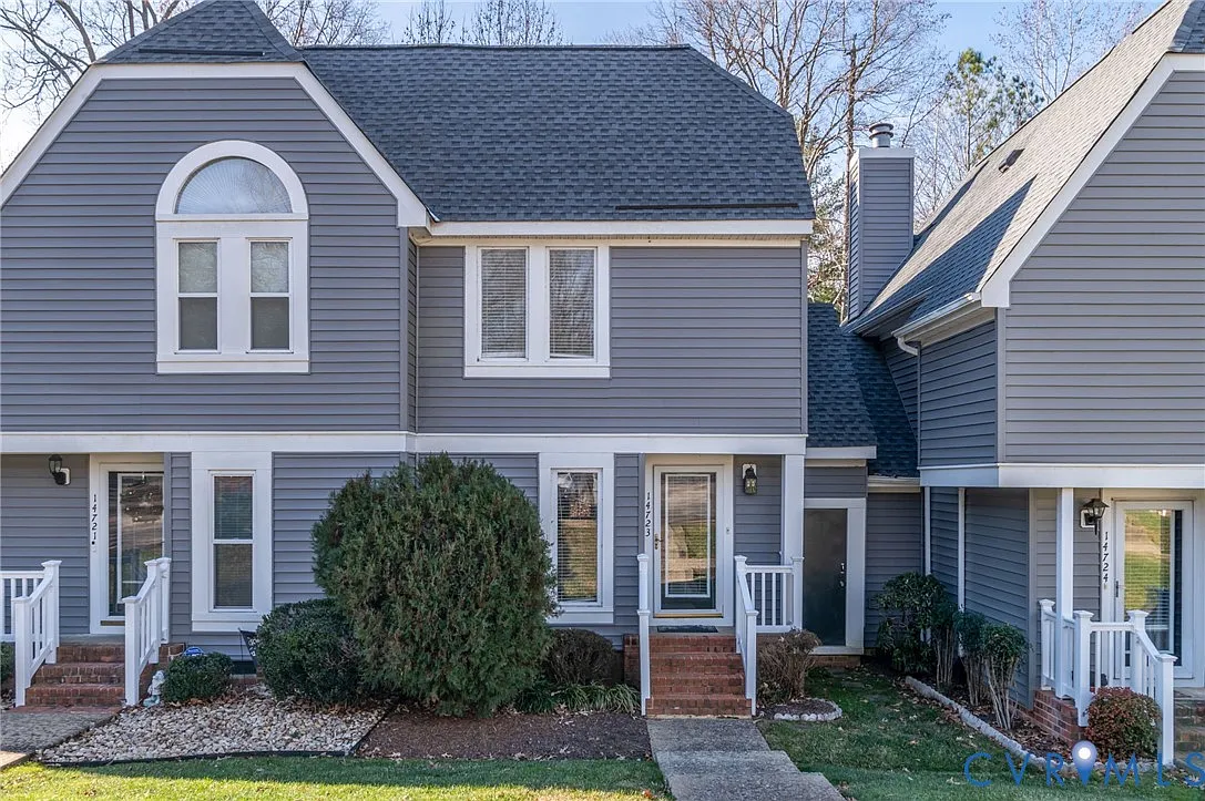 14723 Beacon Hill Ct photo 1