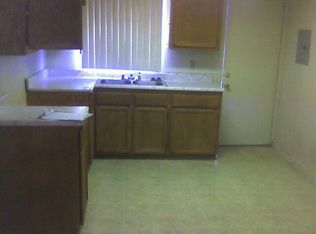 1122 W 60th Pl, Los Angeles, CA 90044