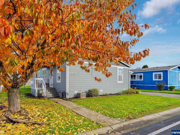 806 Abbey Ln #79, Aumsville, OR 97325