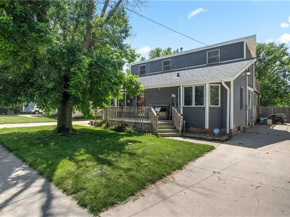 720 19th St, West Des Moines, IA 50265