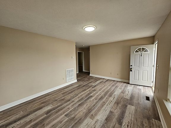 2nd image of 34 Summerfield Rd