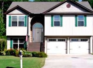 639 Trojan Ln, Alto, GA 30510