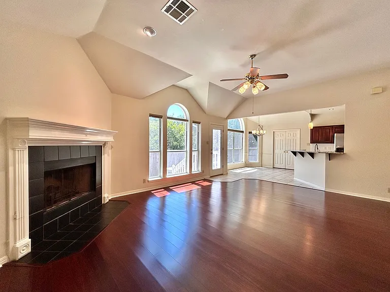 10819 Redmond Rd — Photo 12