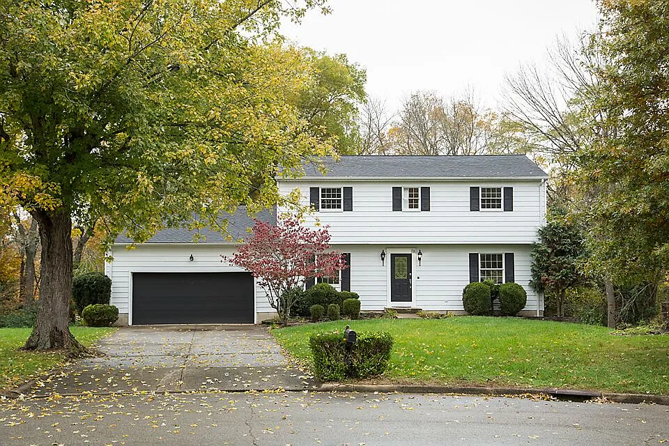 28 Simon Ct photo 1