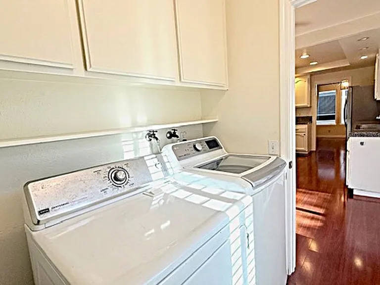 506 Silver Lake Dr — Photo 15