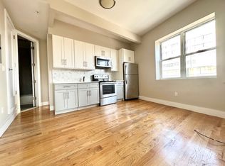 314 Park Ave #3, Brooklyn, NY 11205