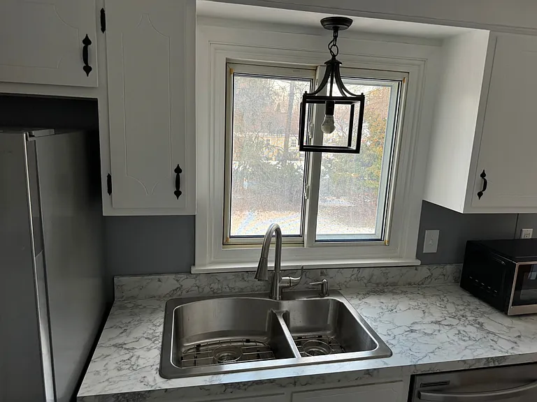 206 Longmeadow Dr — Photo 7
