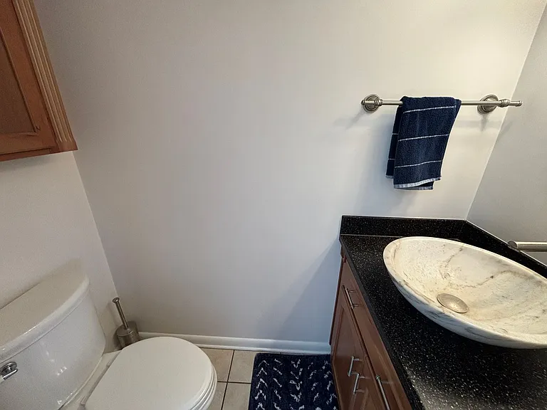 5180 Winterberry Ct — Photo 16