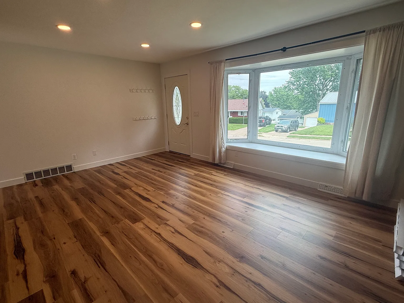 1759 Richie Drive — Photo 2