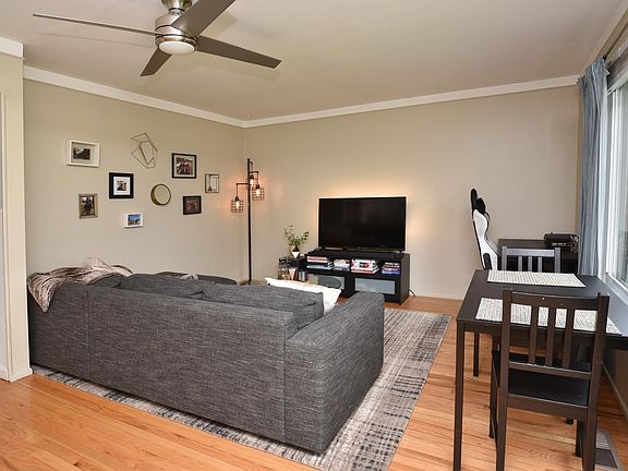 Neutral paint colors throughout