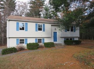 16 Brookside Dr, Douglas, MA 01516