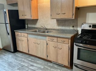 2865 N Hartung Ave, Milwaukee, WI 53210