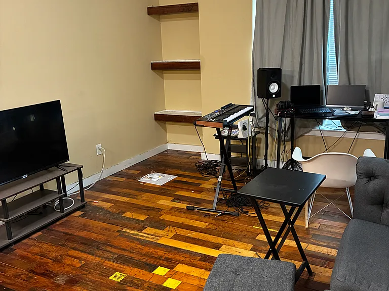 1000 Porter St #9 — Photo 1