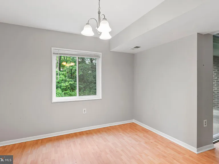 1422-1422 Northgate Sq #12B — Photo 10