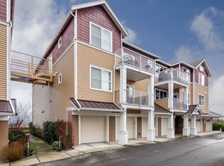 2960 SW Raymond St UNIT 302, Seattle, WA 98126