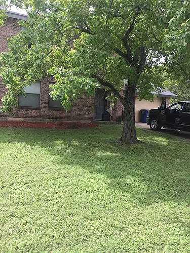 2400 Southland Dr #B Photo 1 2400 Southland Dr #B Photo 1