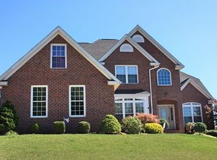 150 Ronald Reagan Dr, Parkersburg, WV 26101