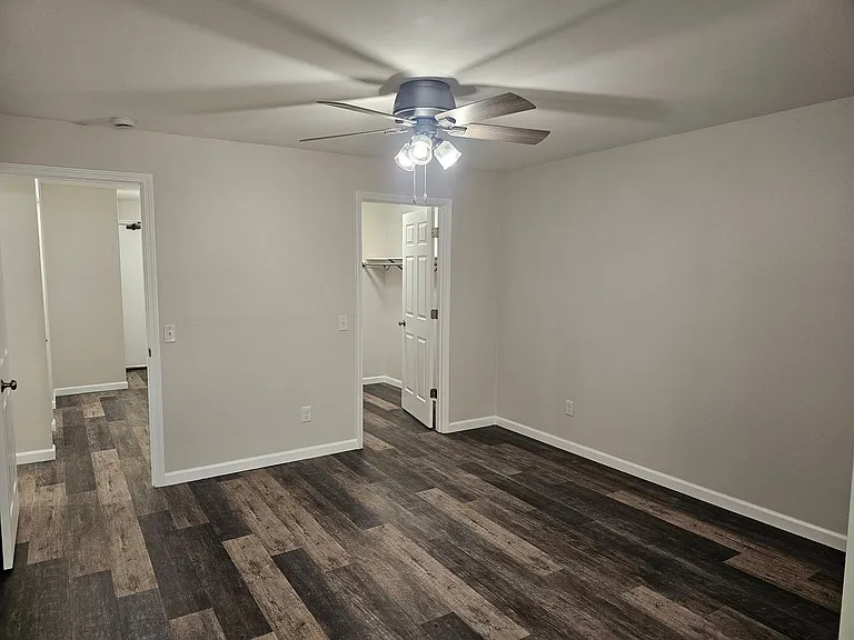 Orchard Village Apartments — Photo 75