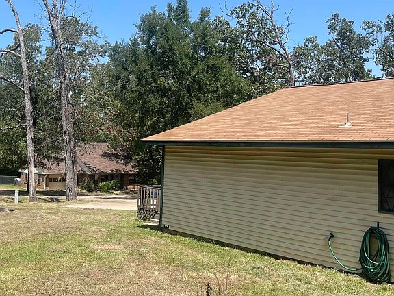 4th image of 10027 E Lakeshore Dr