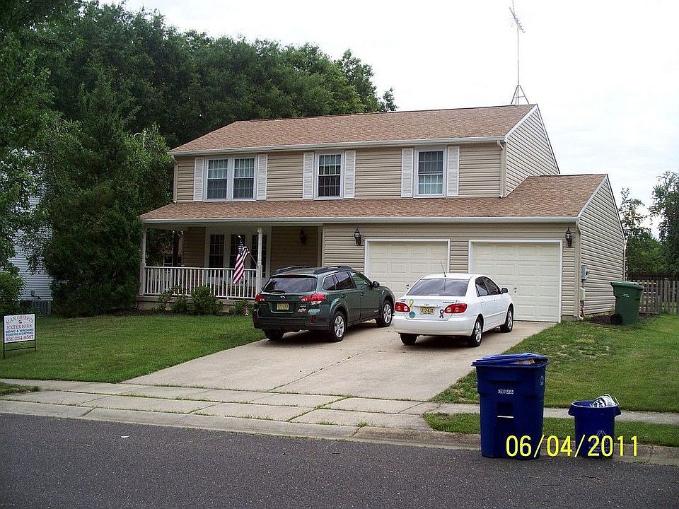 2nd image of 6 Brighton Dr