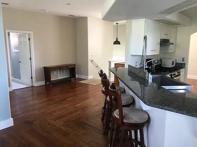 1133 S Pointe Alexis Dr — Photo 2