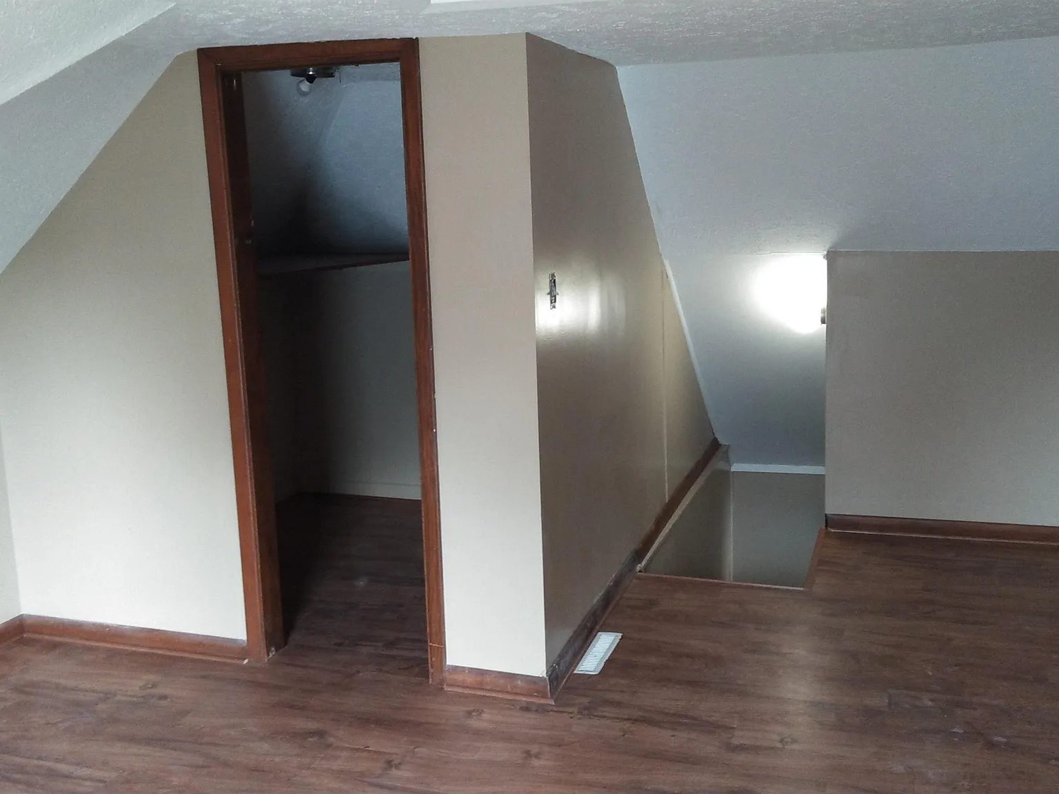 FRE 2048 N D St - 1 — Photo 3