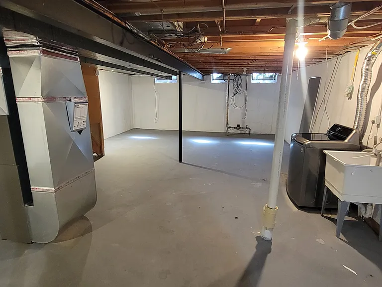 35270 Terrybrook Dr — Photo 12