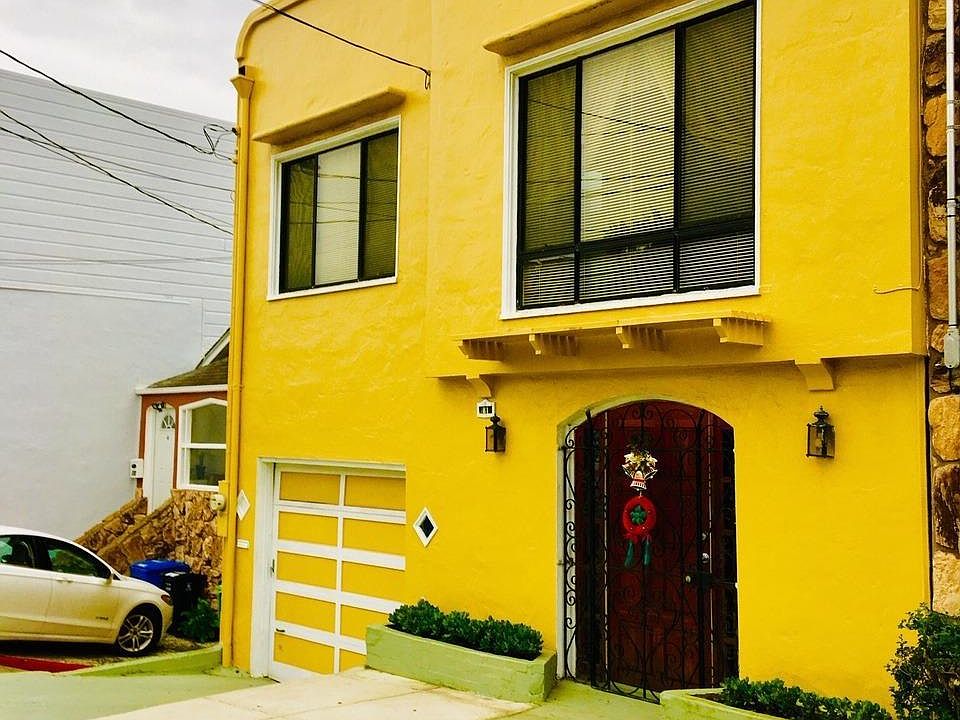 1st image of 81 Margaret Ave