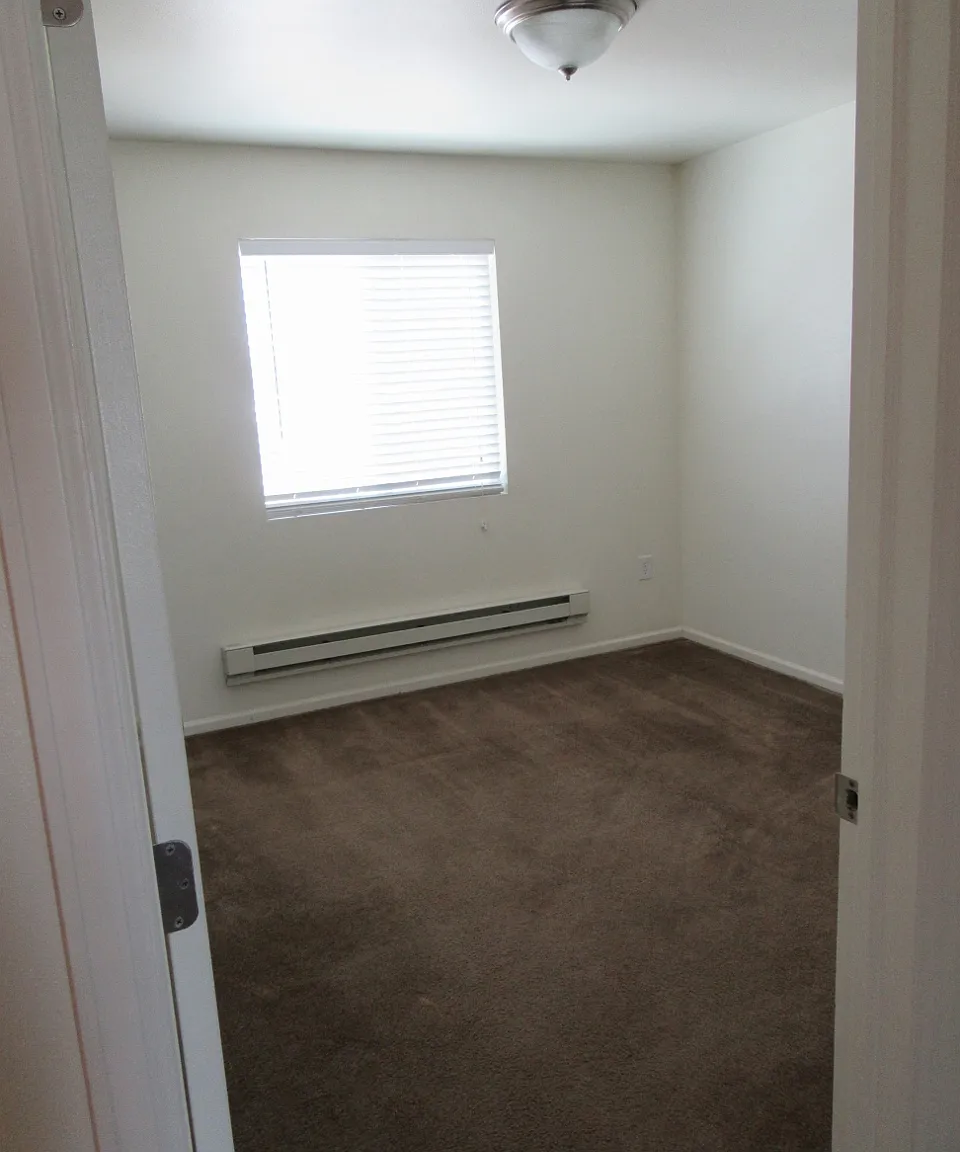 3 bed, 1250 sqft, $1,500 — Photo 4