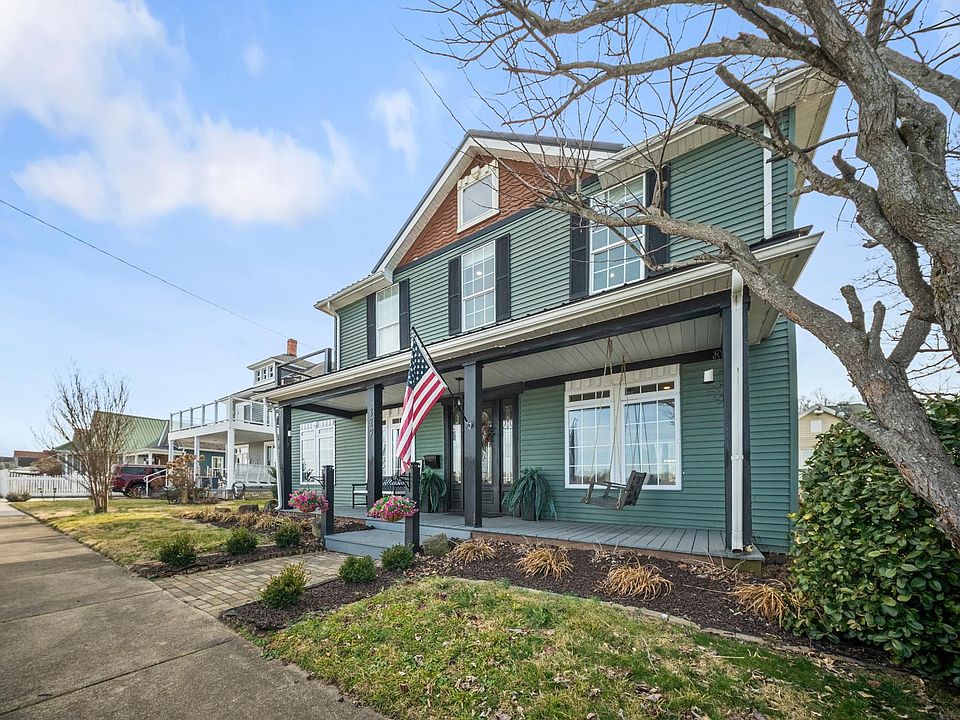 1st image of 329 Riverside Dr