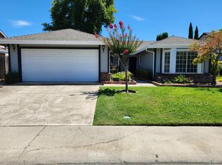 6036 Laguna Villa Way, Elk Grove, CA 95758