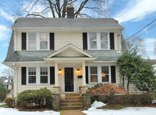 225 Oak St, Ridgewood, NJ 07450