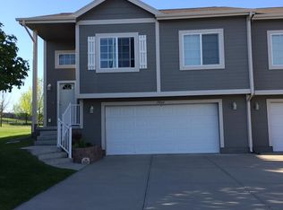 19164 Drexel Cir, Omaha, NE 68135