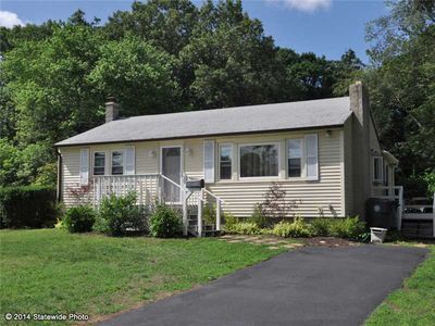 29 Poplar Ave, Warwick, RI, 02889