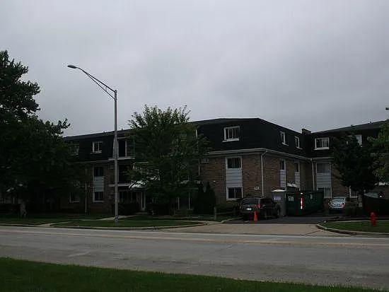 10300 Ridgeland Ave — Photo 9